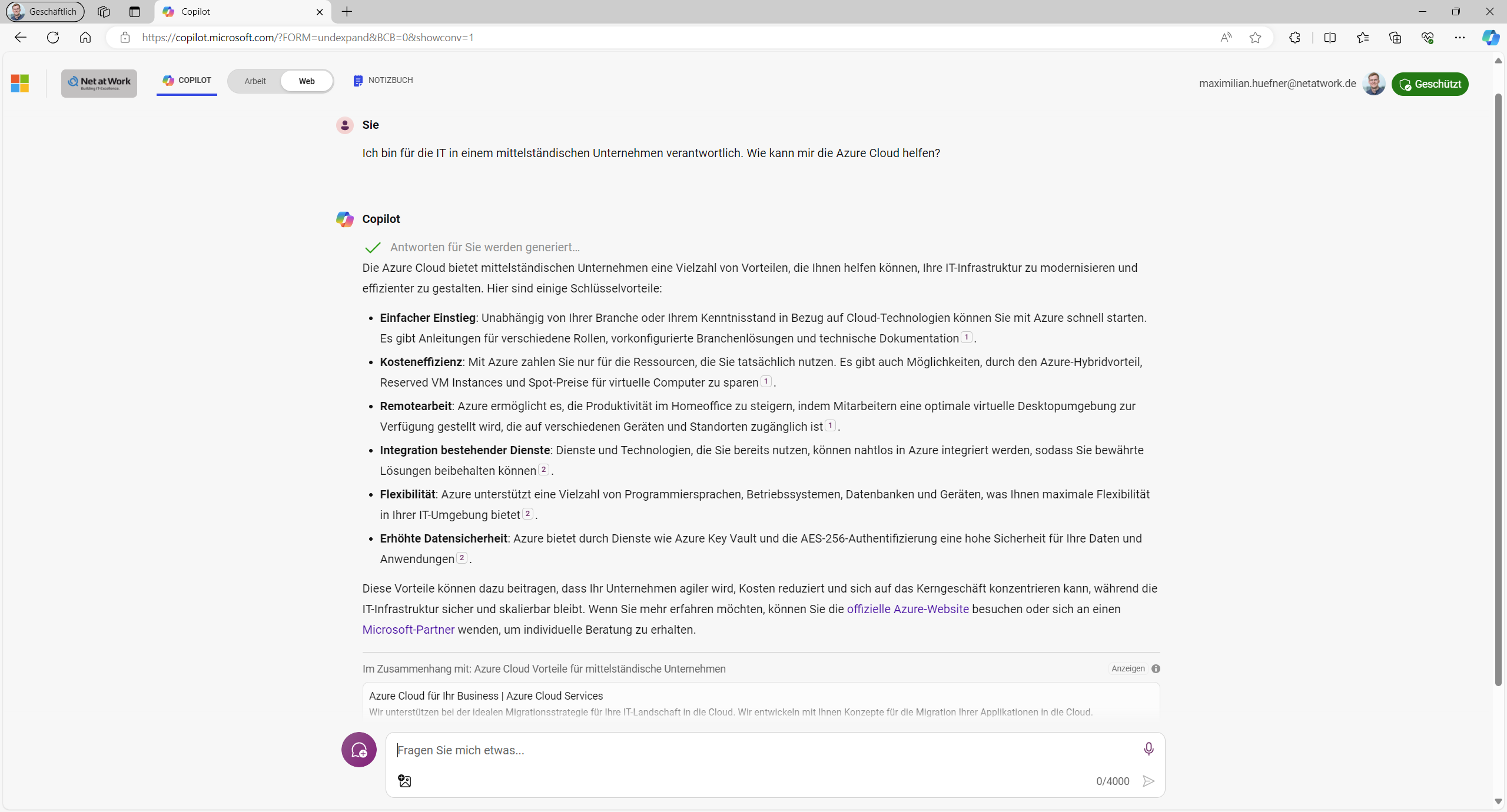 Screenshot von Microsoft 365 Copilot. Frage: Wie kann mir die Azure Cloud helfen – Zielgruppe IT-Admin